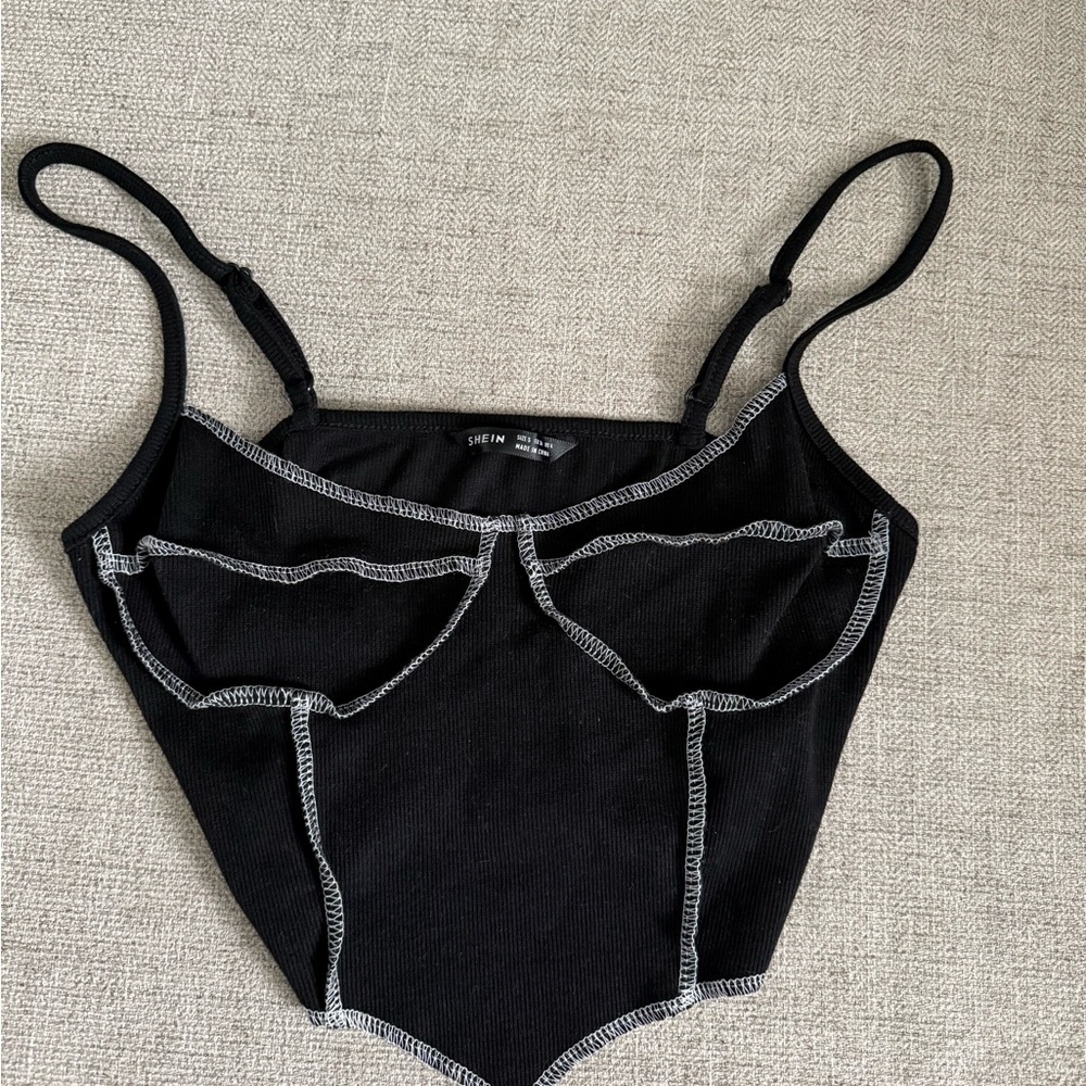 SHEIN Black Contrast Stitch Top